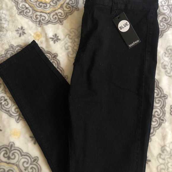 Black High Rise Jeans - Picture 2 of 3